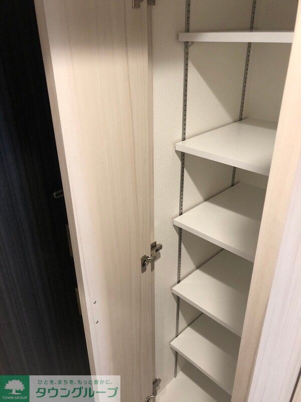 玄関　同シリーズ