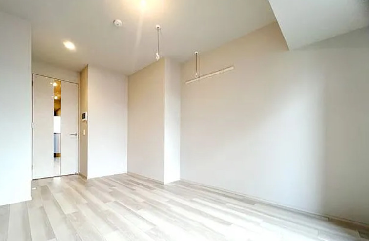 居室・リビング　※別部屋の参考写真です。