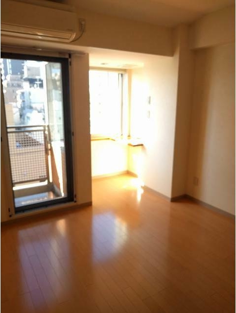 居室・リビング　開放感のあるゆったりとしたお部屋です♪