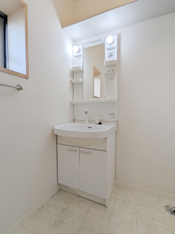 洗面設備　図面と現状に相違がある場合には現状を優先