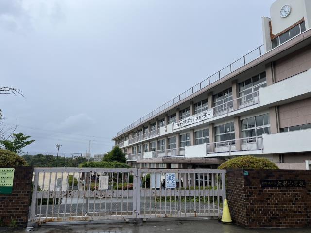 小学校　大利小学校（小学校）まで440m