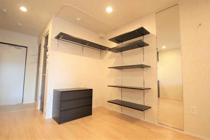 収納　※同物件別号室写真となります。