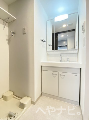 洗面設備　★独立洗面所 ※別号室イメージ