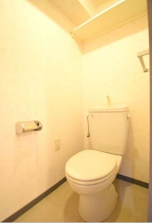 トイレ　同シリーズ物件のモデルルームになります※現況優先