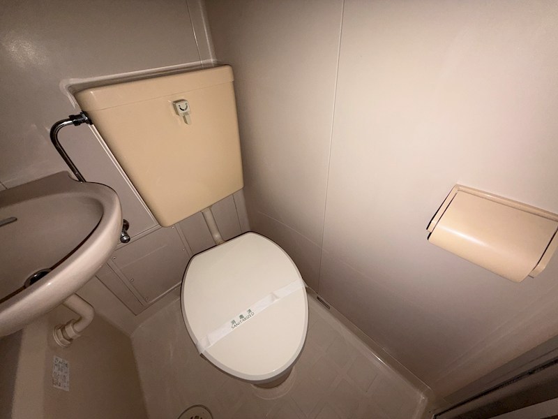 トイレ　別部屋の参考写真です。