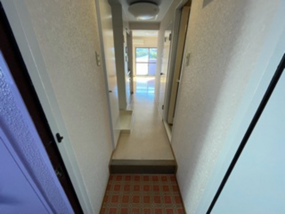 玄関　※別の部屋の写真です。