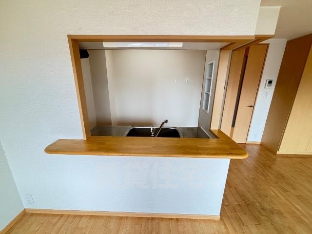 玄関　カウンターキッチン（イメージ）