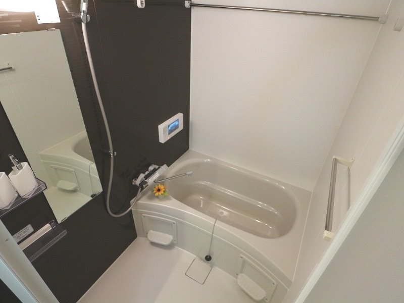 バス・シャワールーム　浴室暖房乾燥機付　浴室テレビ付お風呂