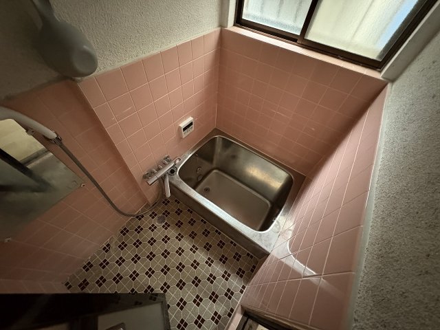 バス・シャワールーム　日々の疲れを癒すお風呂付です