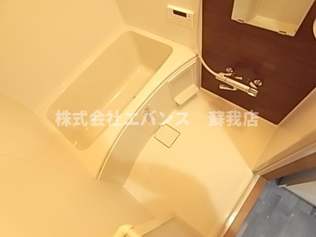 バス・シャワールーム　日々の疲れを癒すお風呂付です