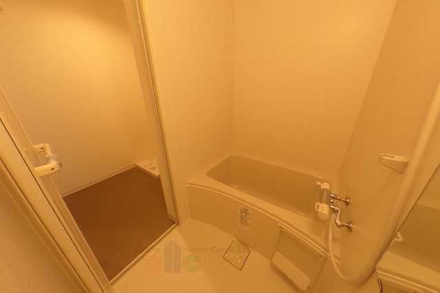 バス・シャワールーム　同ハウスメーカー参考