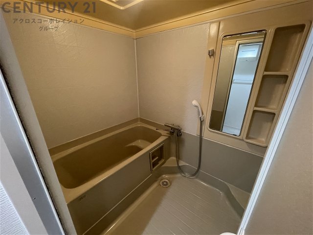 バス・シャワールーム　バストイレ別でおすすめです！