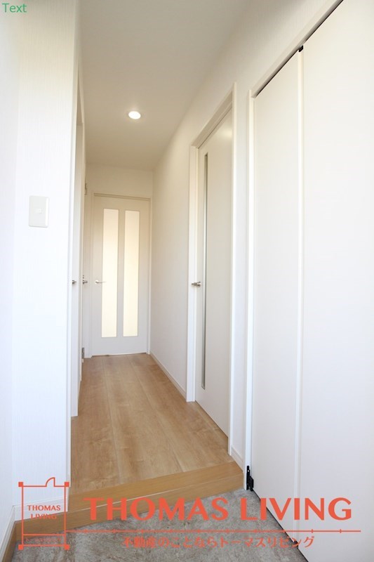 玄関　実際の写真は準備中の為、同物件の別の間取りのお部屋でご参考下