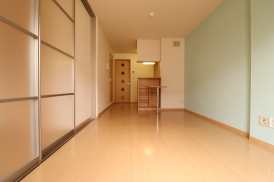 居室・リビング　☆明るい居室☆