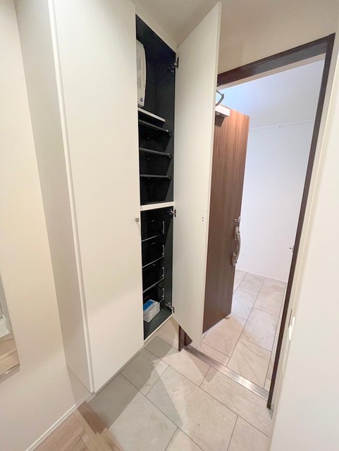 玄関　★シューズボックス有★