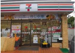 コンビニ　セブンイレブン田無駅南口店（コンビニ）まで148m
