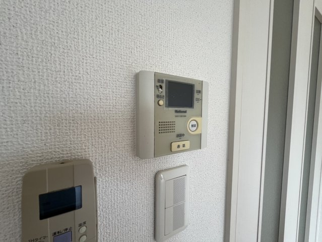 セキュリティ　モニター付きで安心、安全です