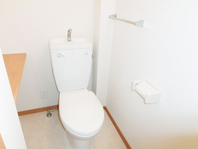 トイレ　★清潔感のあるトイレです★