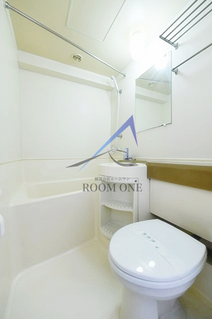バス・シャワールーム　お風呂です。