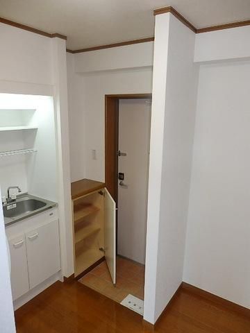 玄関　別部屋参照　現状優先