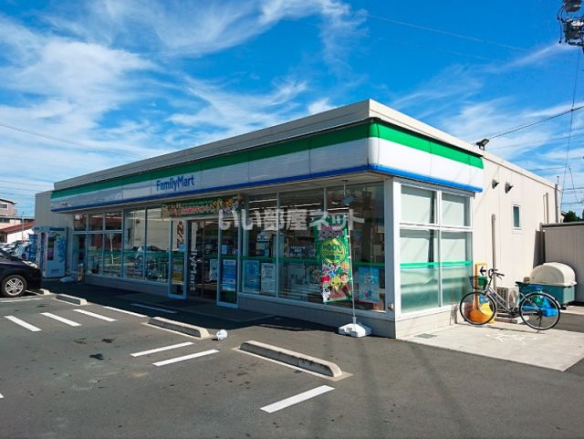 コンビニ　ファミリーマート 浜松上西店（コンビニ）まで675m