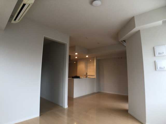 玄関　レジディアタワー上池袋