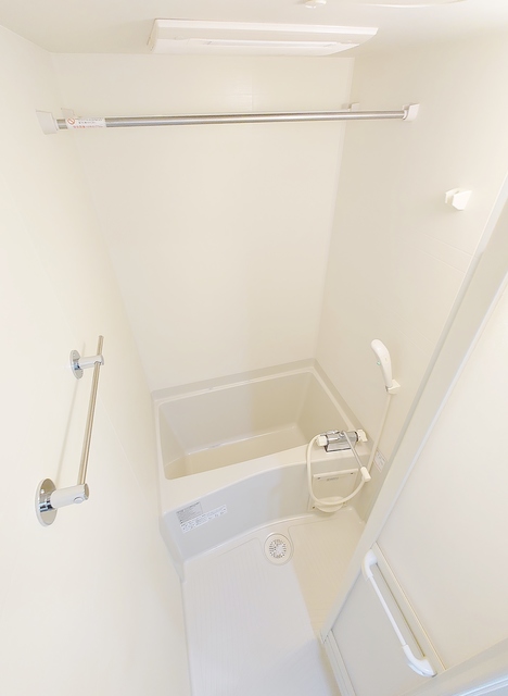 バス・シャワールーム　浴室乾燥・暖房・２４時間換気機能付