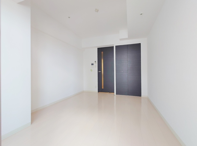 居室・リビング　フローリング・ホワイトコーデされたお部屋