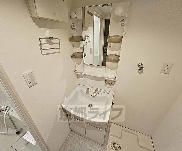 洗面設備　・リノベーション