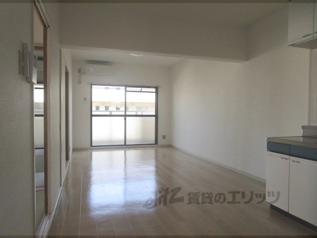 居室・リビング　洋室