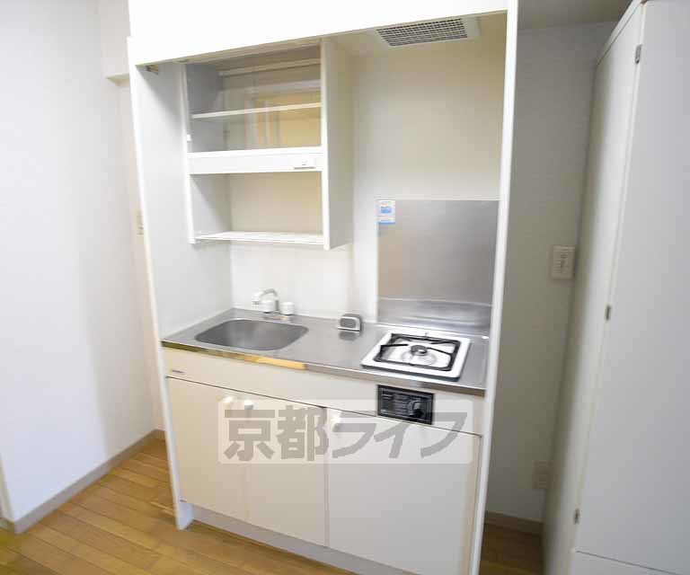 キッチン　キッチンです。