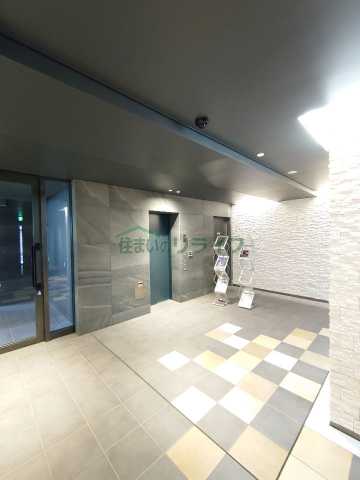 エントランス　プレイ江古田