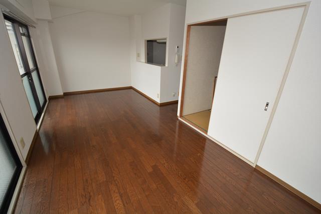 居室・リビング　１４帖の広々したLDKです