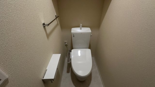 トイレ　別室の参考写真です。※現況優先