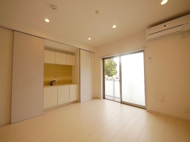 その他部屋・スペース　★明るい洋室★