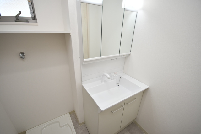 洗面設備　独立洗面台