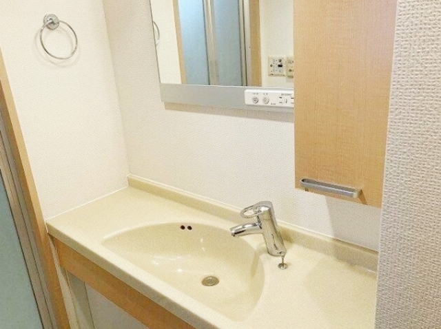 洗面設備　同仕様写真