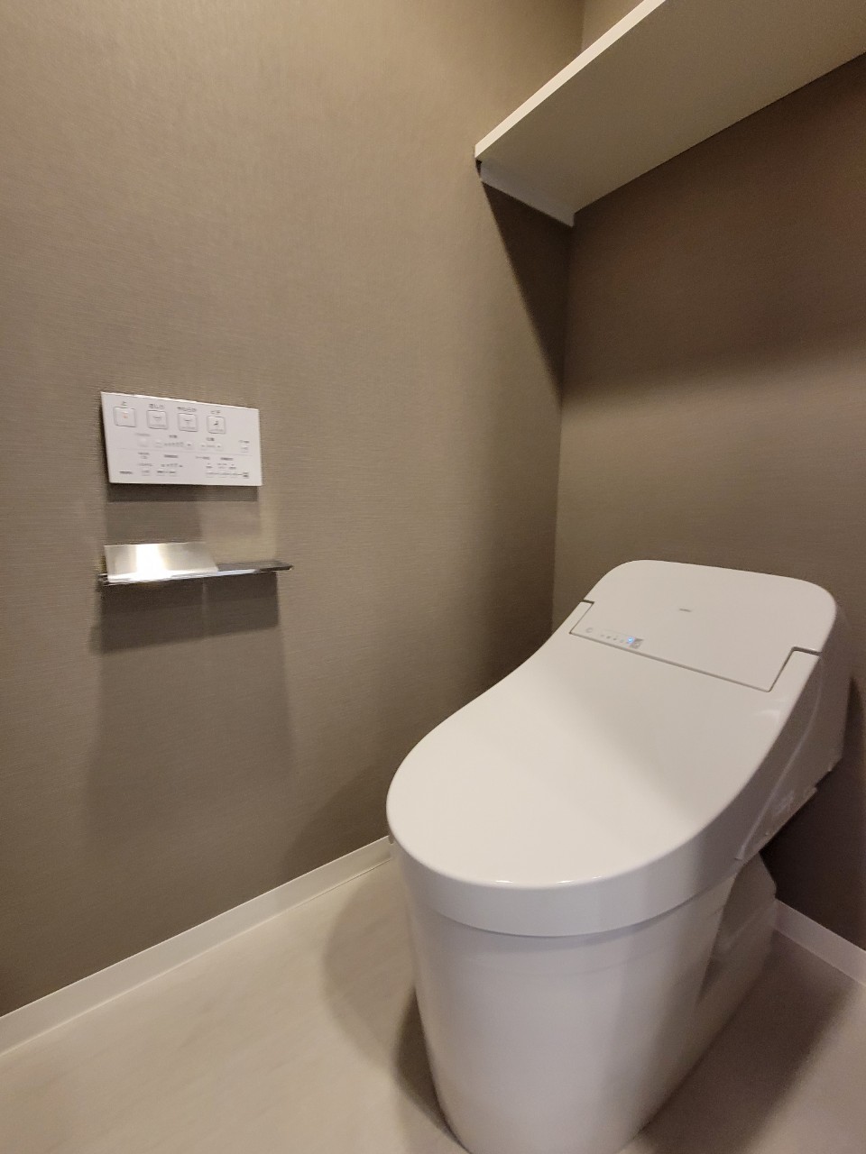 トイレ　参考写真