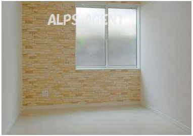 その他部屋・スペース　開口部の大きい明るい室内