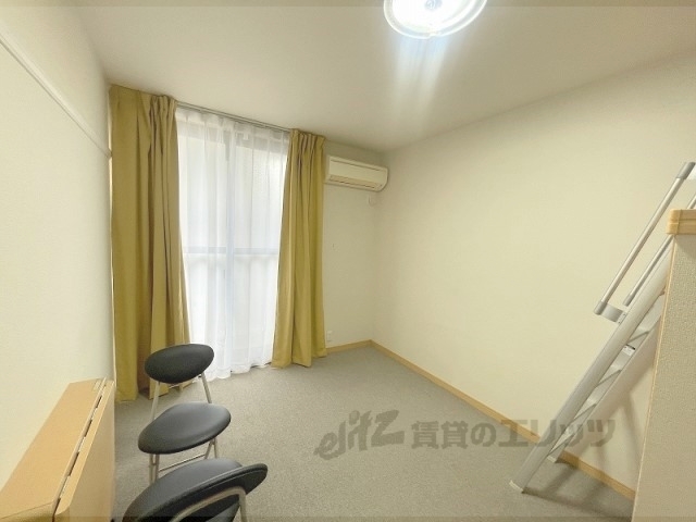 居室・リビング　洋室