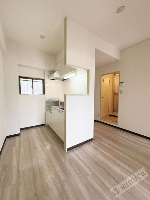 居室・リビング　ネットは無料で利用可能です♪♪