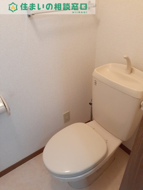 トイレ　同型