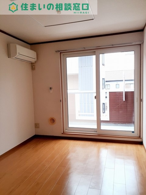 居室・リビング　同型