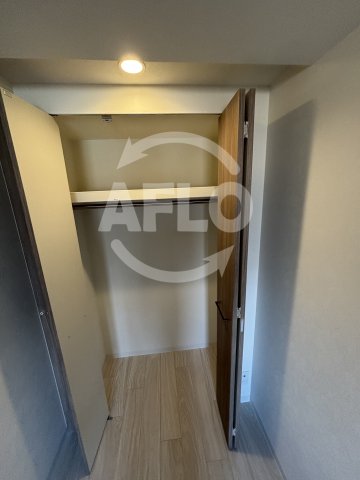 収納　アドバンス大阪クラージュ　クローゼット