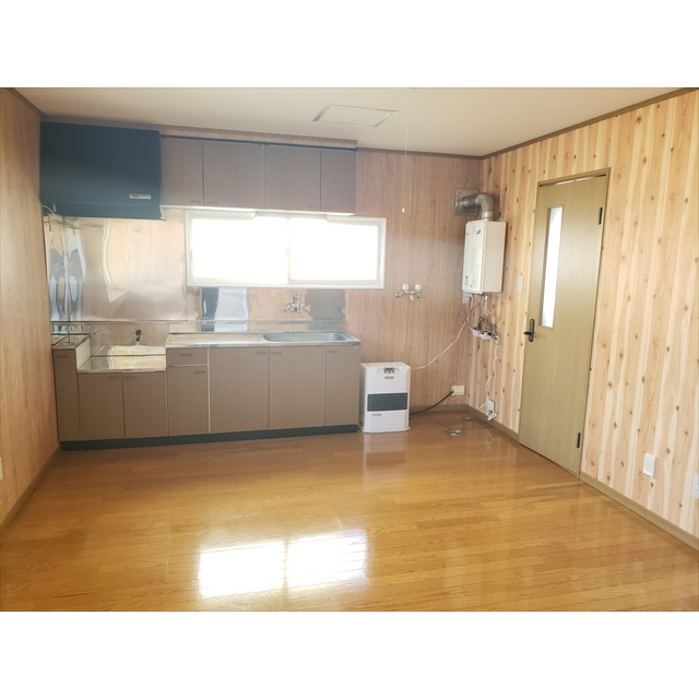 居室・リビング　LDK（10帖）の様子