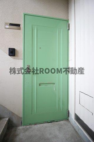 玄関　シンプルで使いやすい玄関です