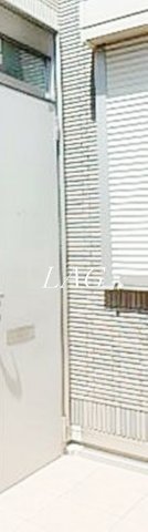 玄関　玄関です。