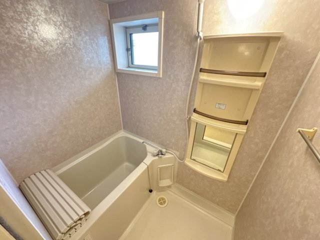 バス・シャワールーム　浴室