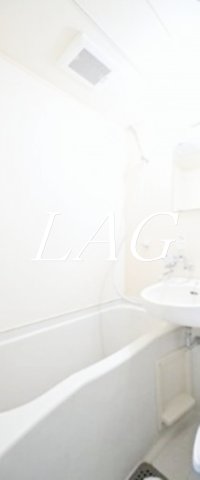 バス・シャワールーム　お風呂です。