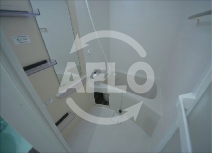 バス・シャワールーム　SERENiTE谷四　浴室